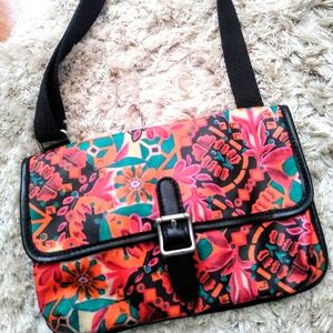Fossil crossbody vagt